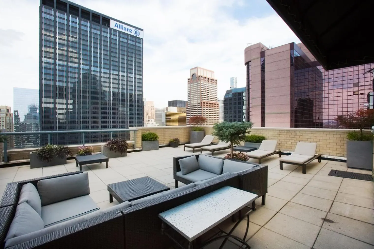 Midtown 2Br W Pool Gym Parking Nr Broadway Nyc-381 Apartment New York 0*,  United States